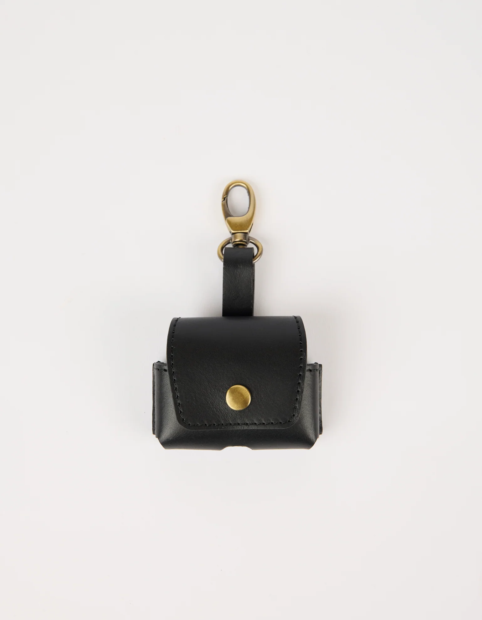 Airpods Case - Black Classic Leather - Image 4