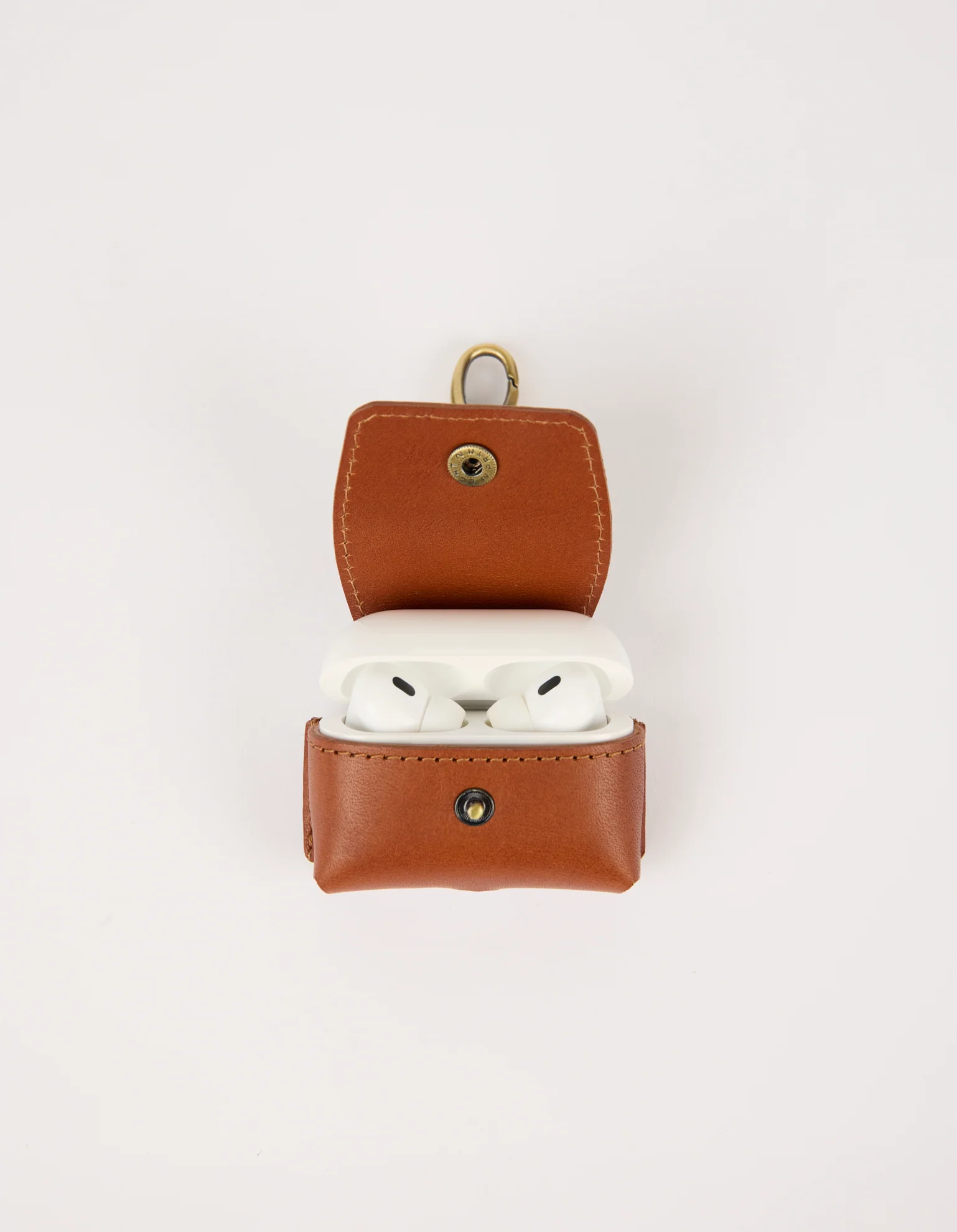 Airpods Case - Cognac Classic Leather - Image 3