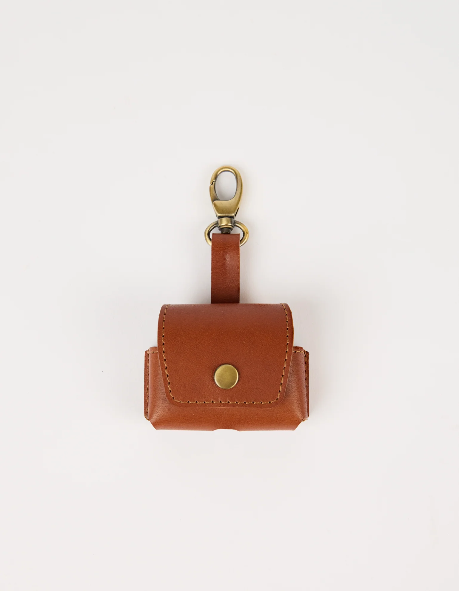 Airpods Case - Cognac Classic Leather - Image 4
