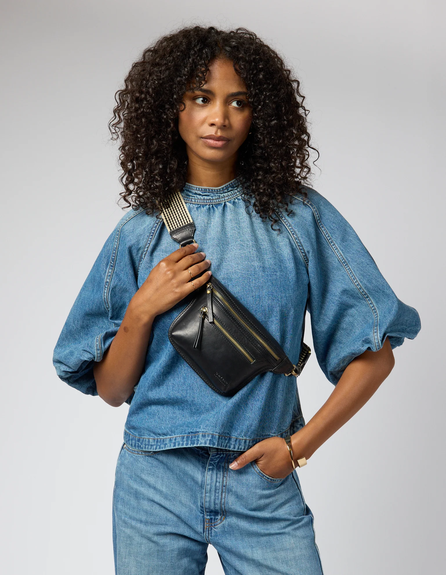 Beck's Bum Bag - Black Stromboli Leather - Image 5