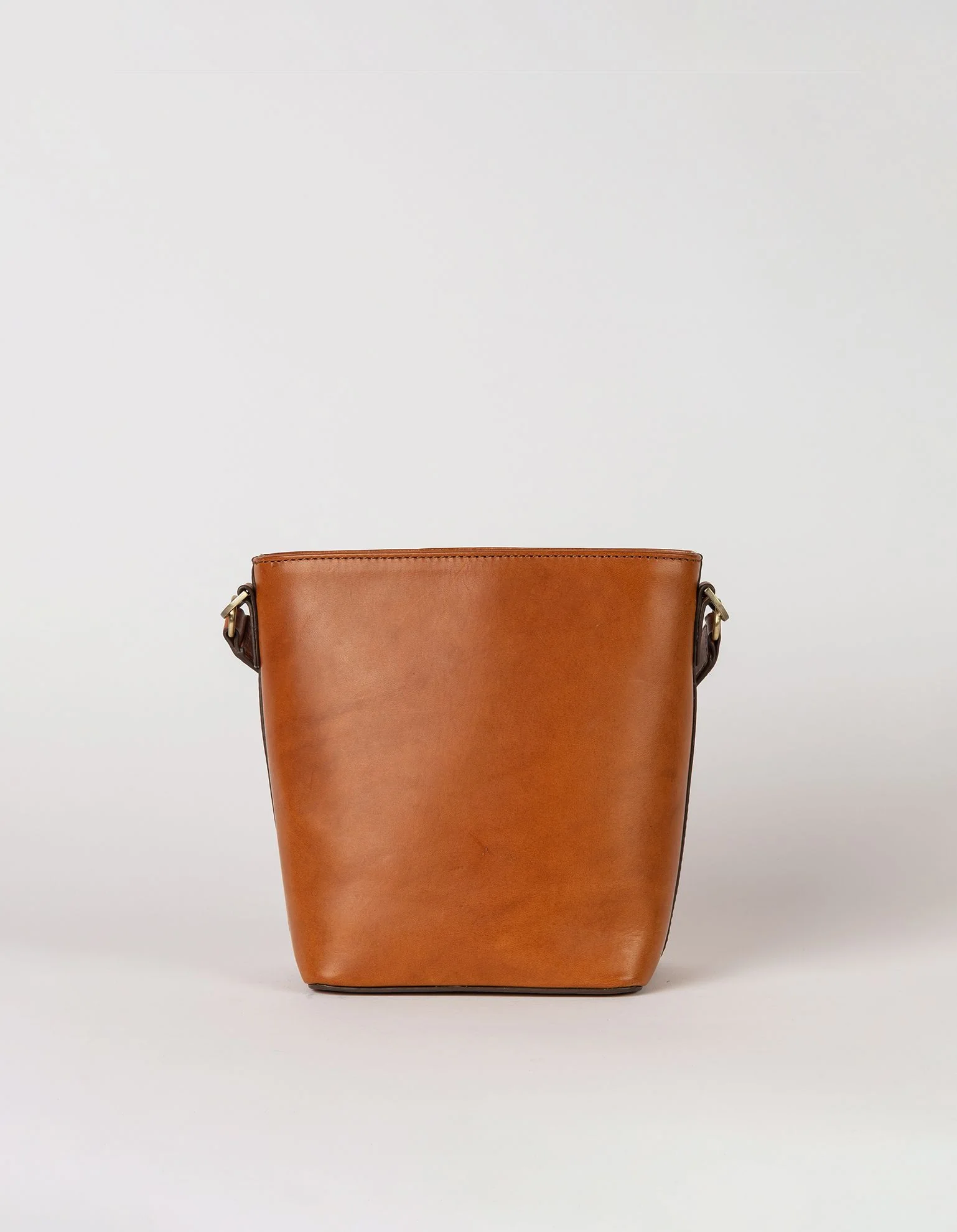 Bobbi Bucket Bag Midi - Cognac Classic Leather - Image 4