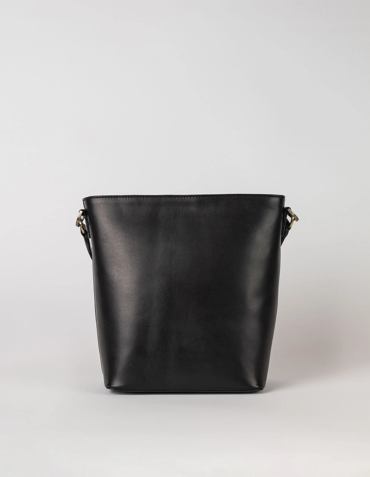 Bobbi Bucket Bag Maxi - Black Classic Leather - Image 4