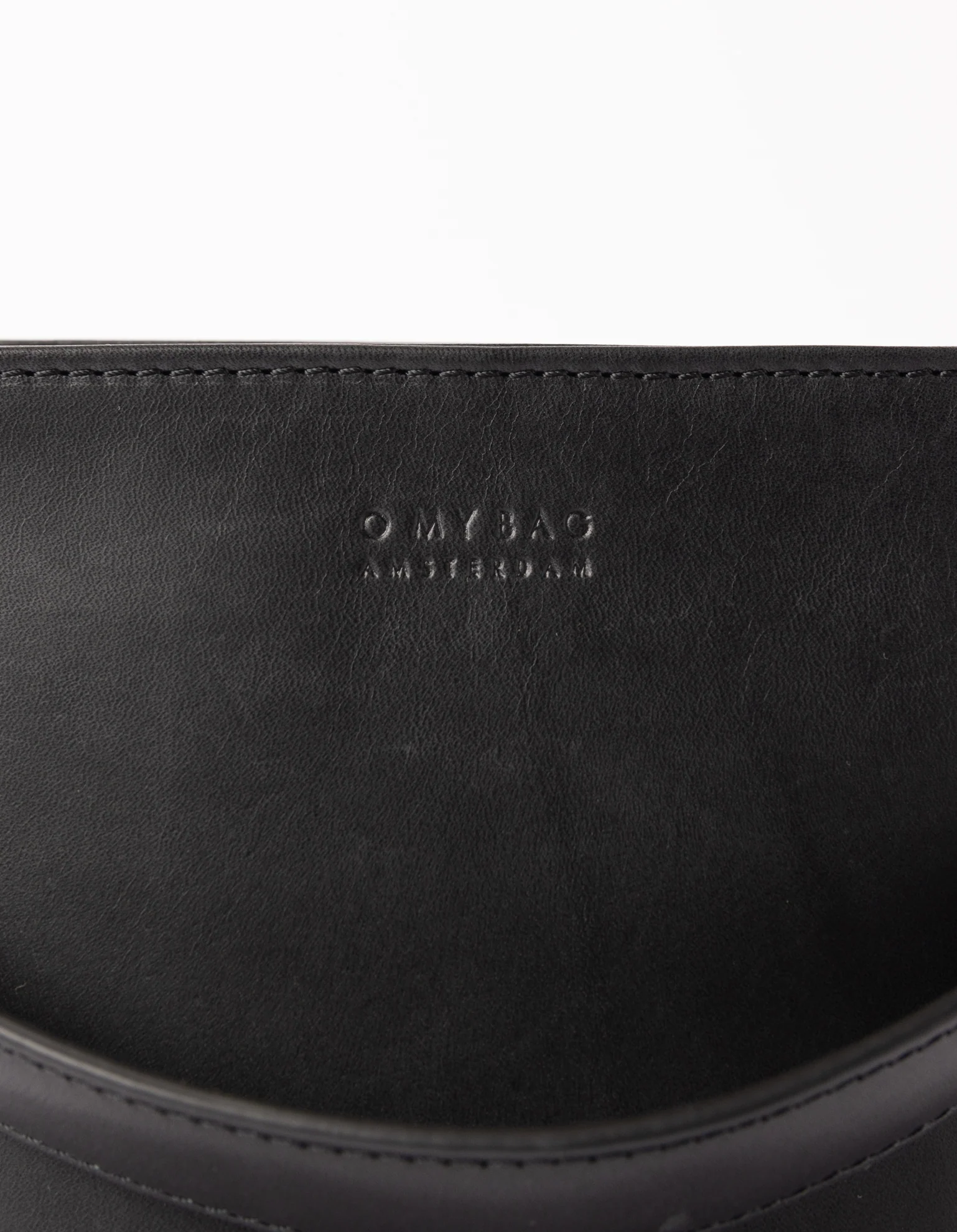 Bobbi Bucket Bag Maxi - Black Classic Leather - Image 7