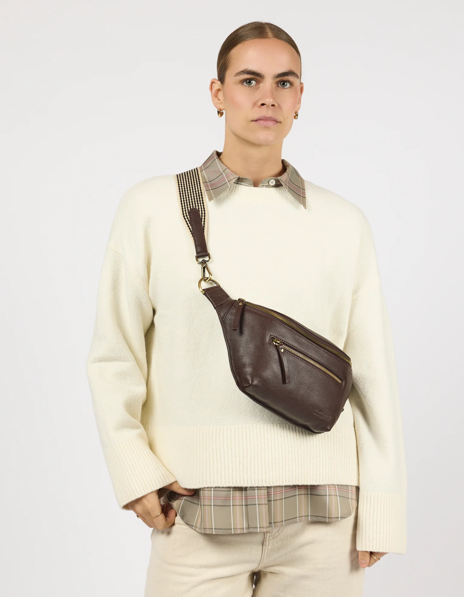 Drew Bum Bag - Chocolate Soft Grain Leather - Image 6