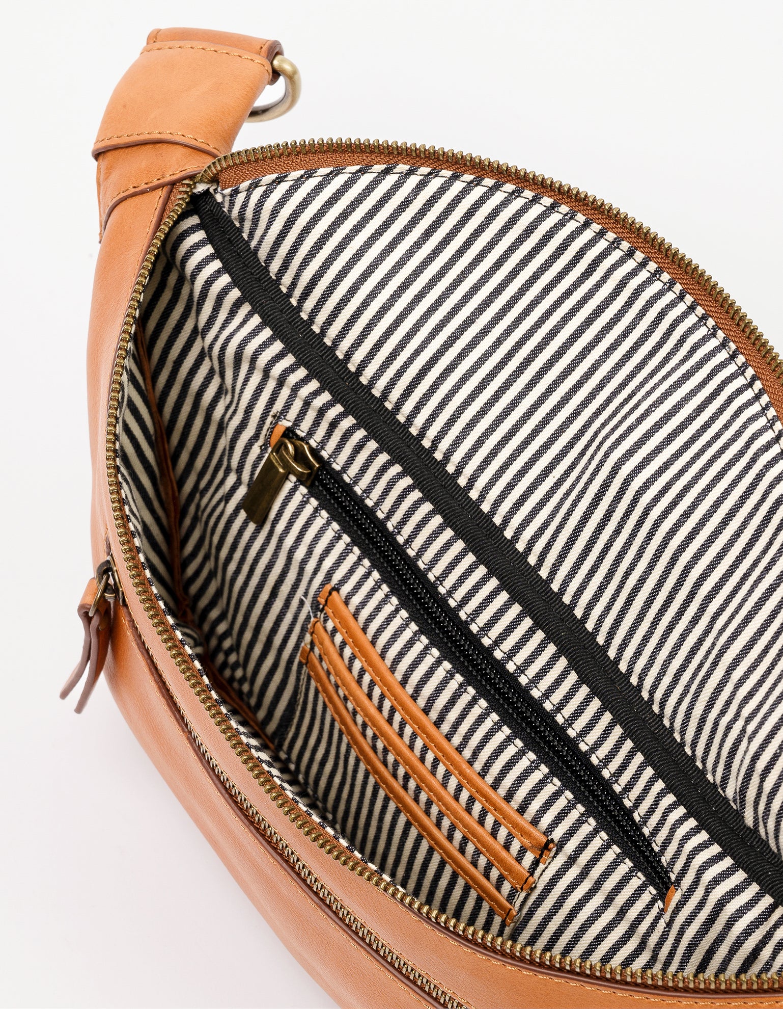 Drew Bum Bag - Wild Oak Soft Grain Leather - Image 4