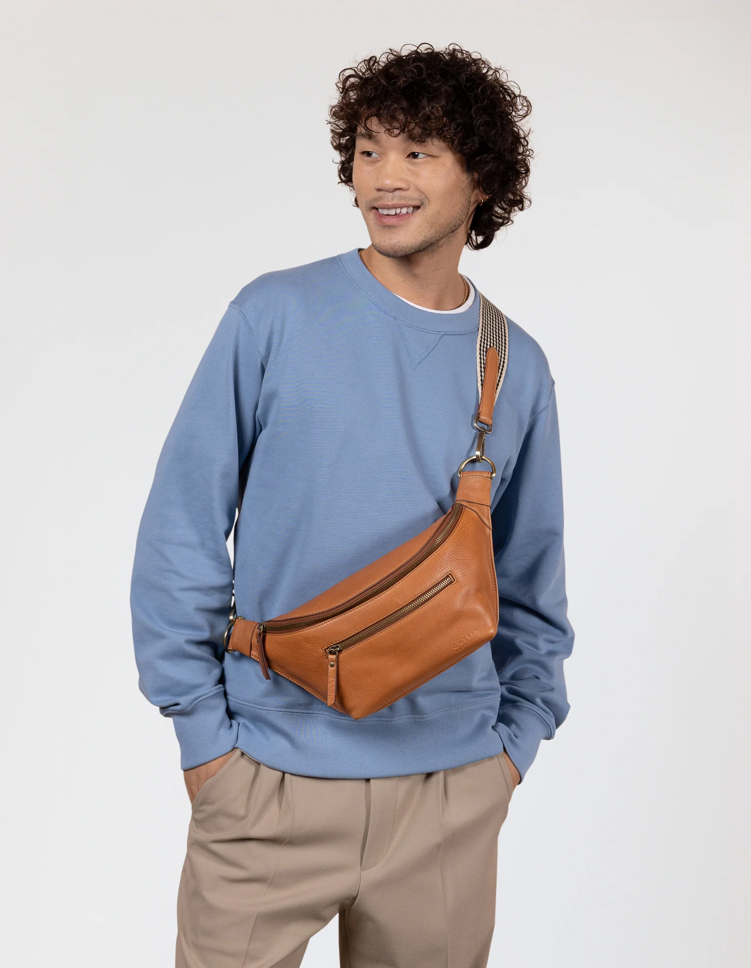 Drew Bum Bag - Wild Oak Soft Grain Leather - Image 7