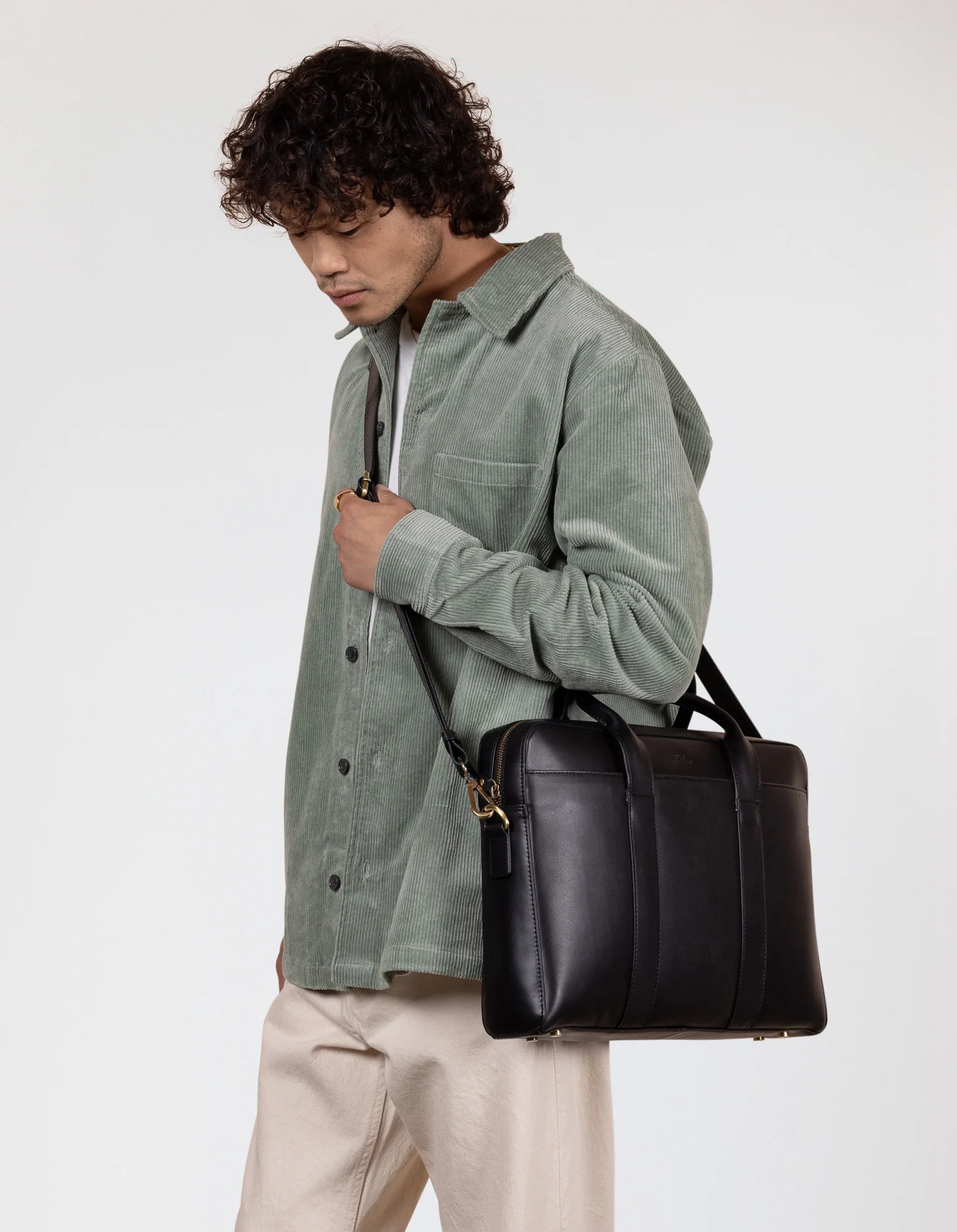 Harvey - Black Classic Leather - Image 6