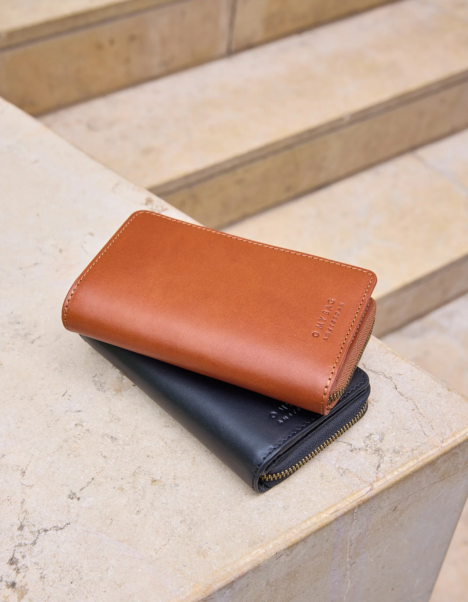 Jett Wallet - Cognac Classic Leather - Image 4