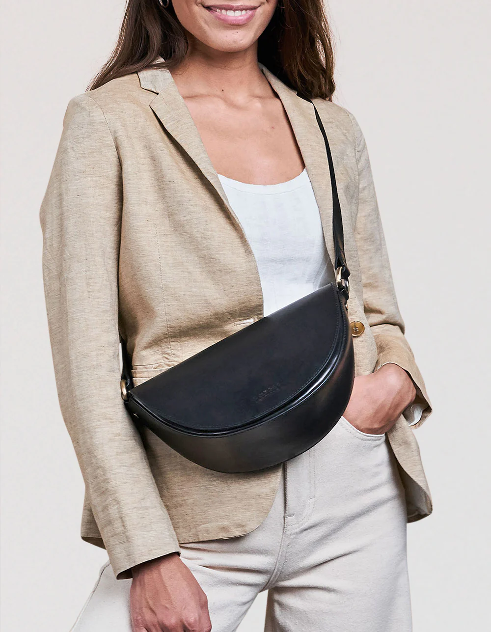 Laura - Black Classic Leather - Image 7