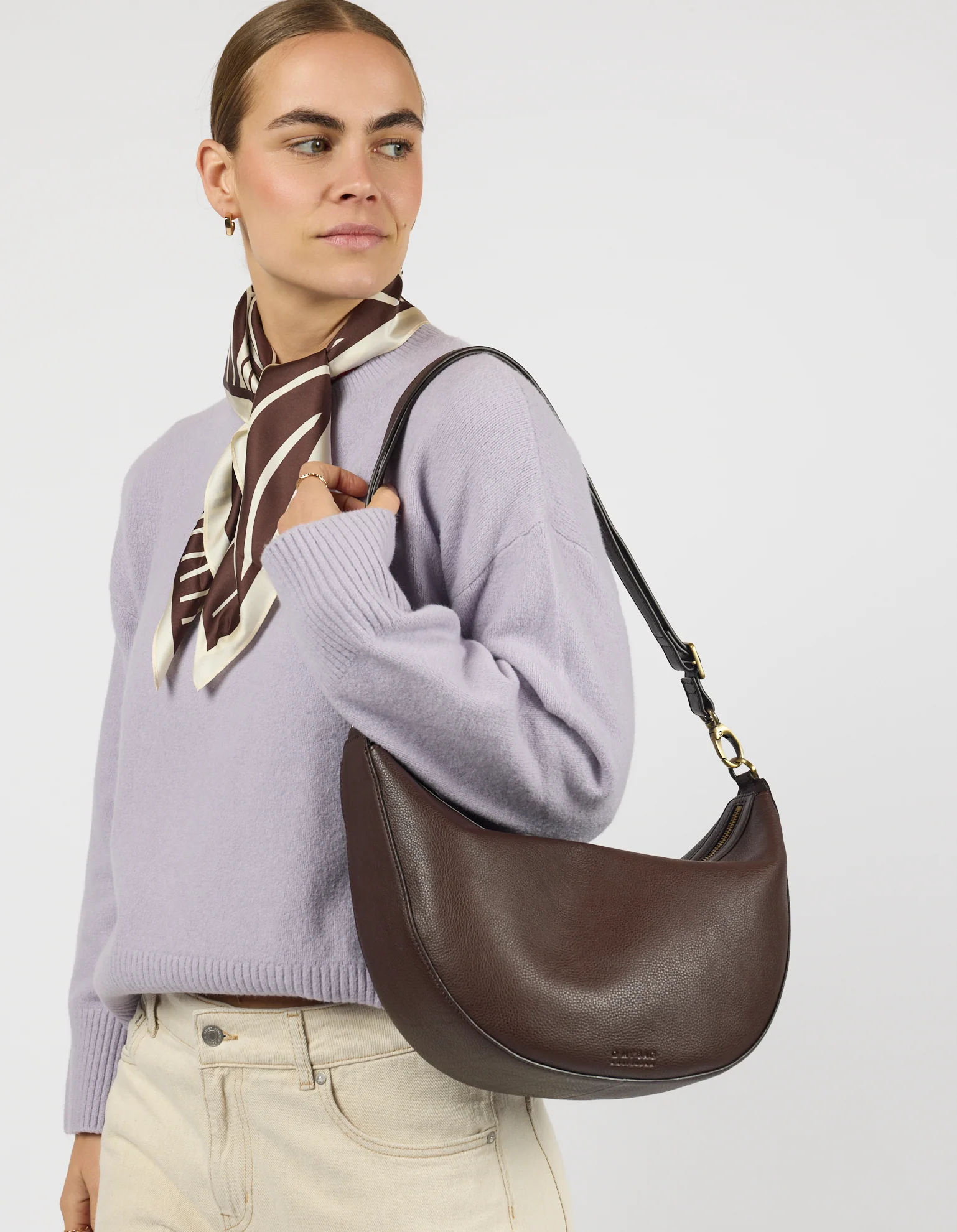 Leo Maxi - Chocolate Soft Grain Leather - Image 5