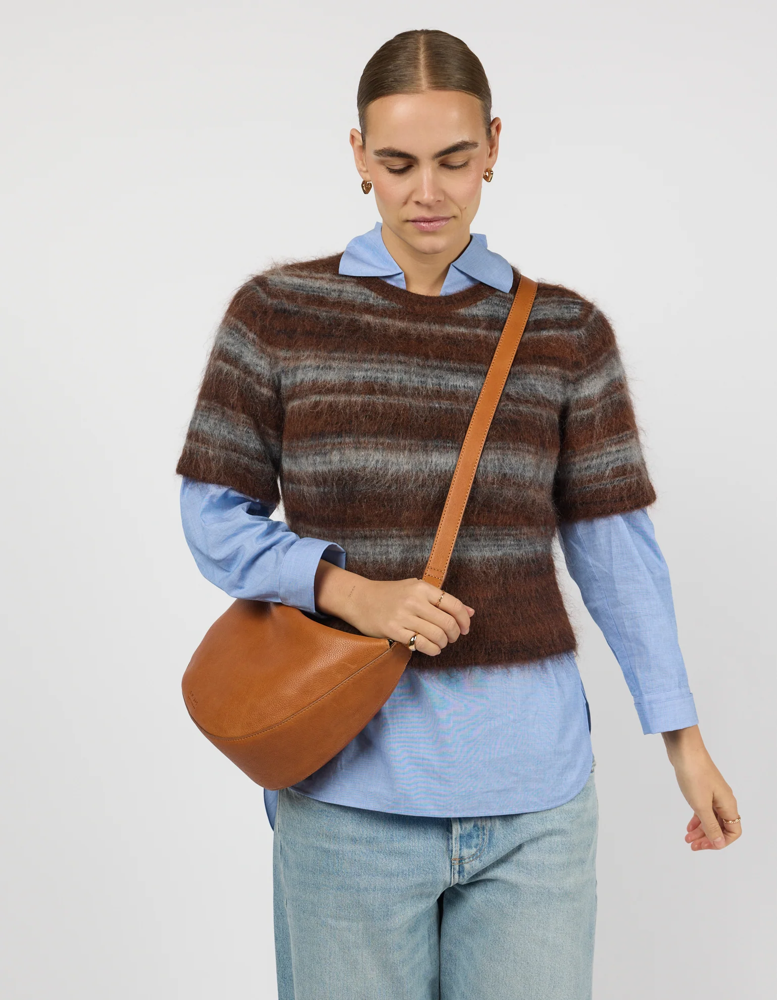 Leo Maxi - Wild Oak Soft Grain Leather - Image 5