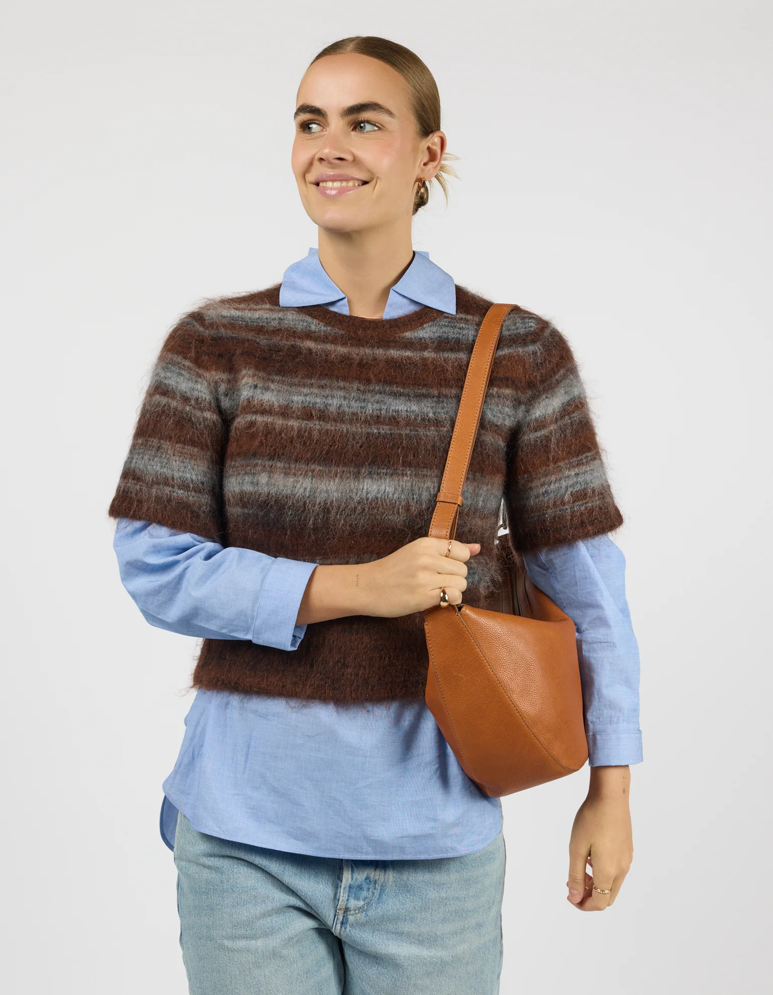 Leo Maxi - Wild Oak Soft Grain Leather - Image 6