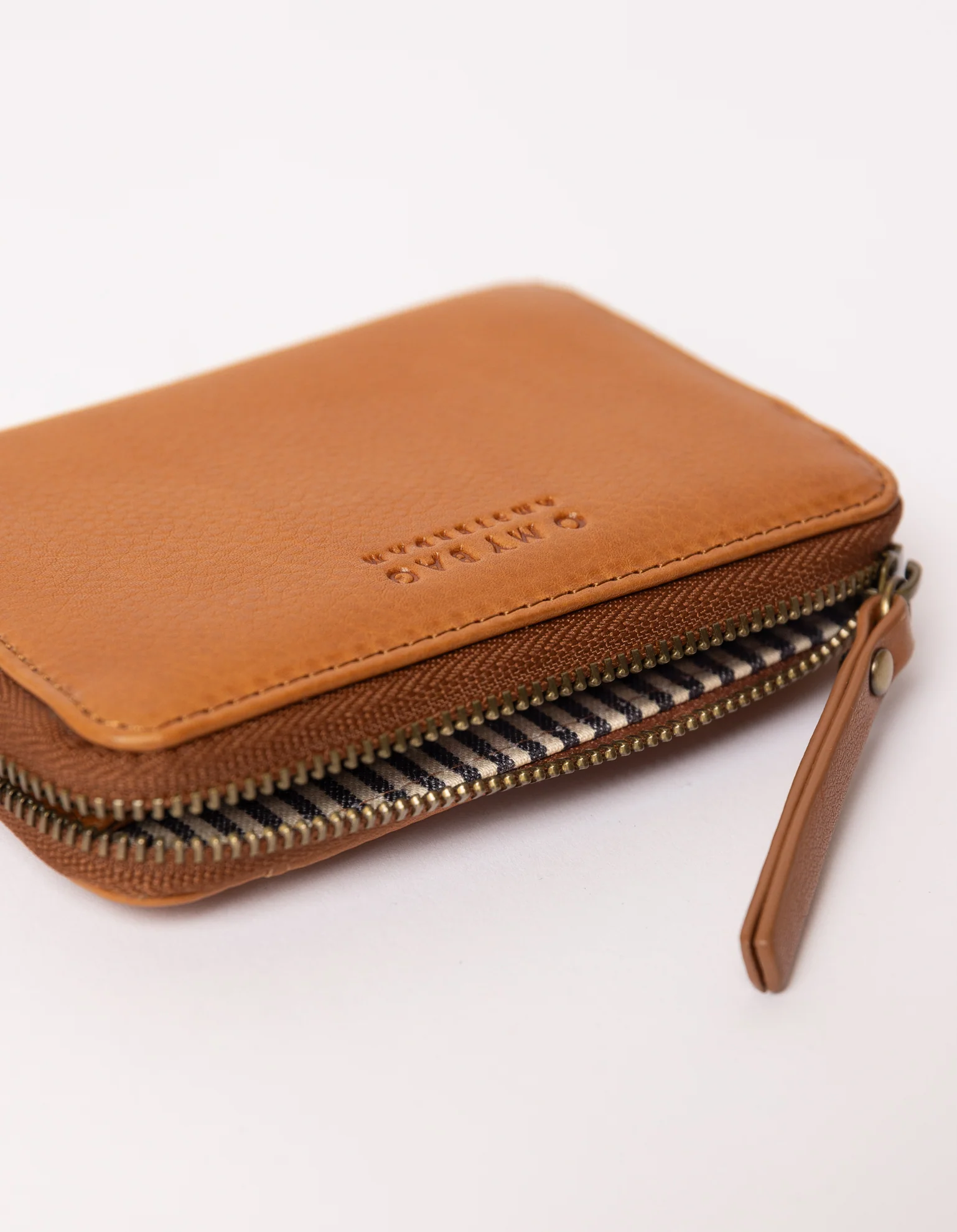 Robbie Wallet - Wild Oak Soft Grain Leather - Image 4