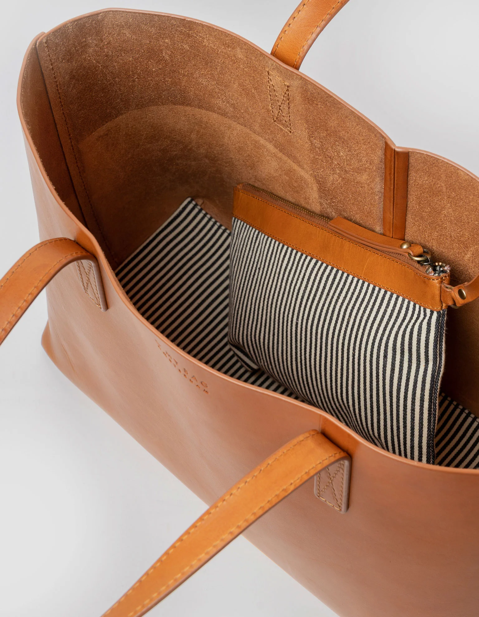 Sam Shopper - Cognac Classic Leather - Image 5