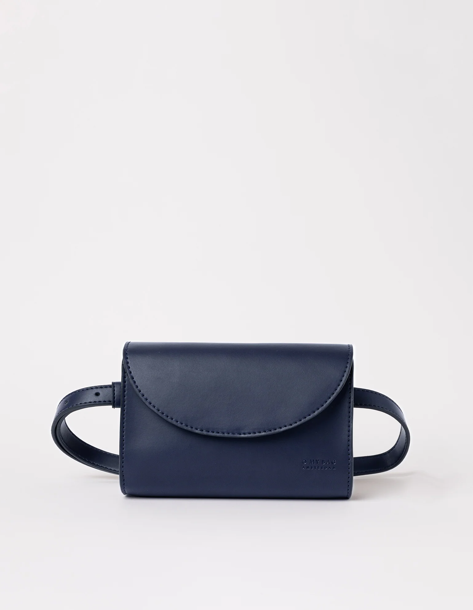 Sanne Belt Bag - Navy Vegan Uppeal™