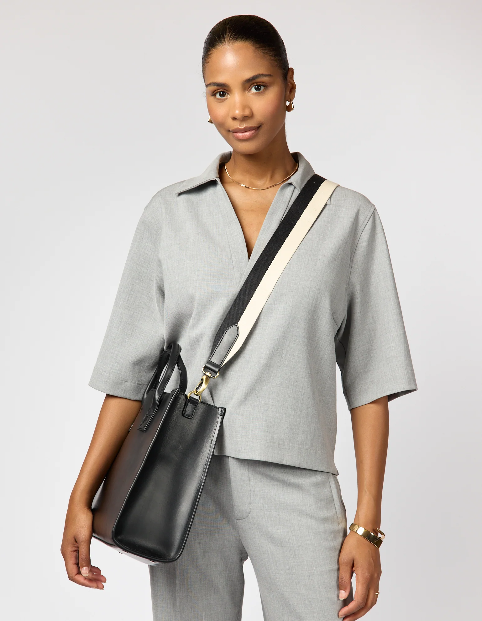 Jackie - Black Classic Leather - Image 8