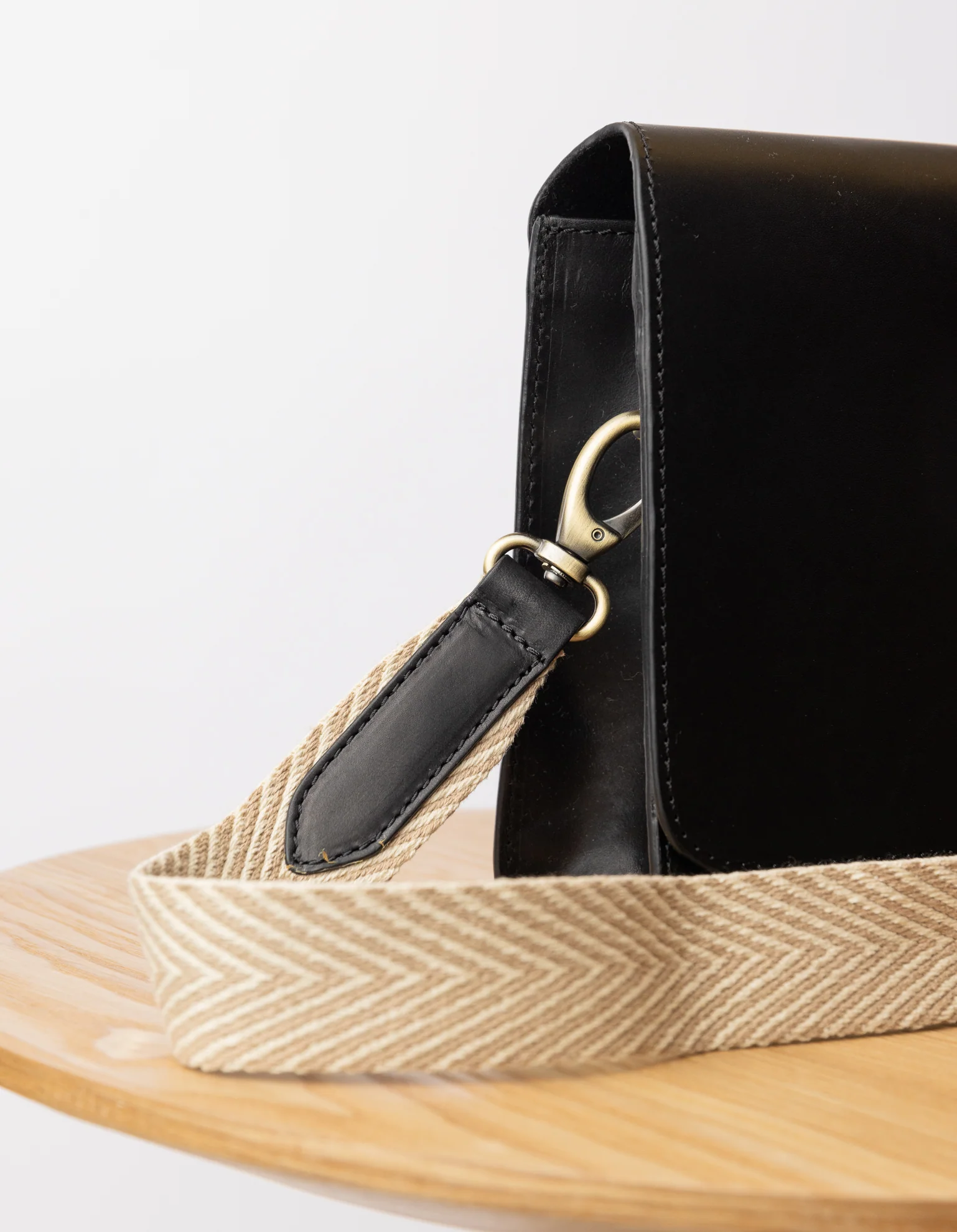 Herringbone Webbing Strap - Sand & Black Classic Leather - Image 3